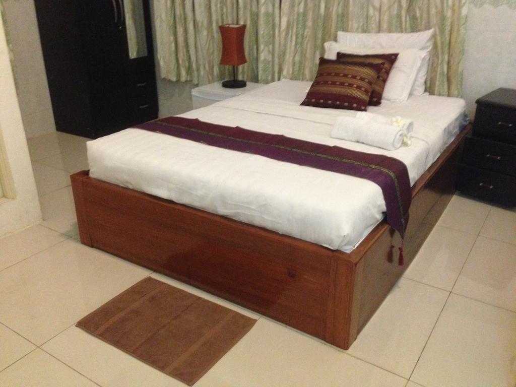 New Season Riverside Hotel Πνομ Πενχ Εξωτερικό φωτογραφία