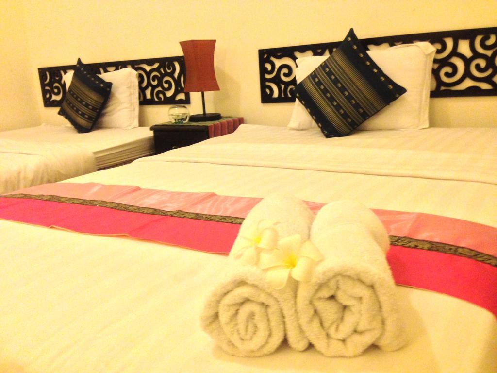 New Season Riverside Hotel Πνομ Πενχ Δωμάτιο φωτογραφία