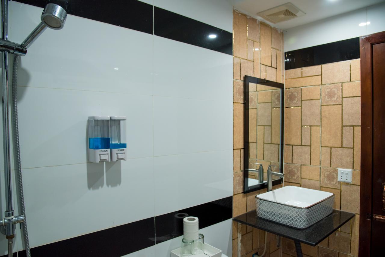 New Season Riverside Hotel Πνομ Πενχ Εξωτερικό φωτογραφία